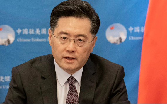 秦刚回应暂停日韩赴华签证：日韩采取歧视措施，中国有理由反应