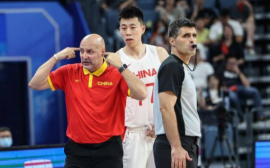乔帅指出中国篮球问题 球员运球过多一时难改变