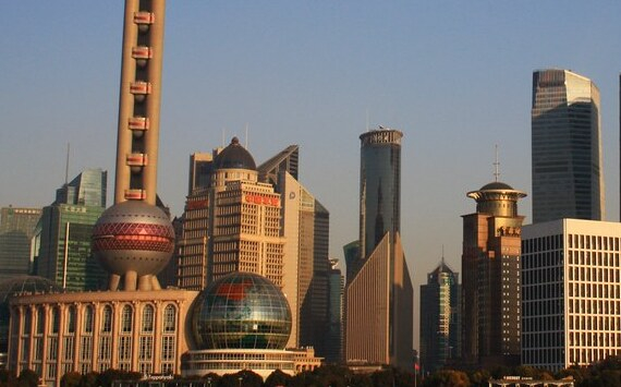 上海宣布两年来最大规模禁闭